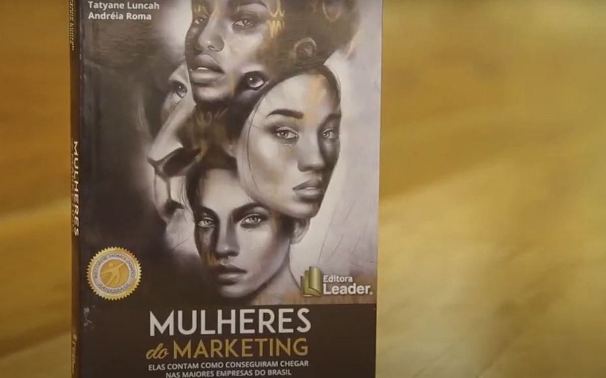 Foto lancamento livro Mulheres do Marketing