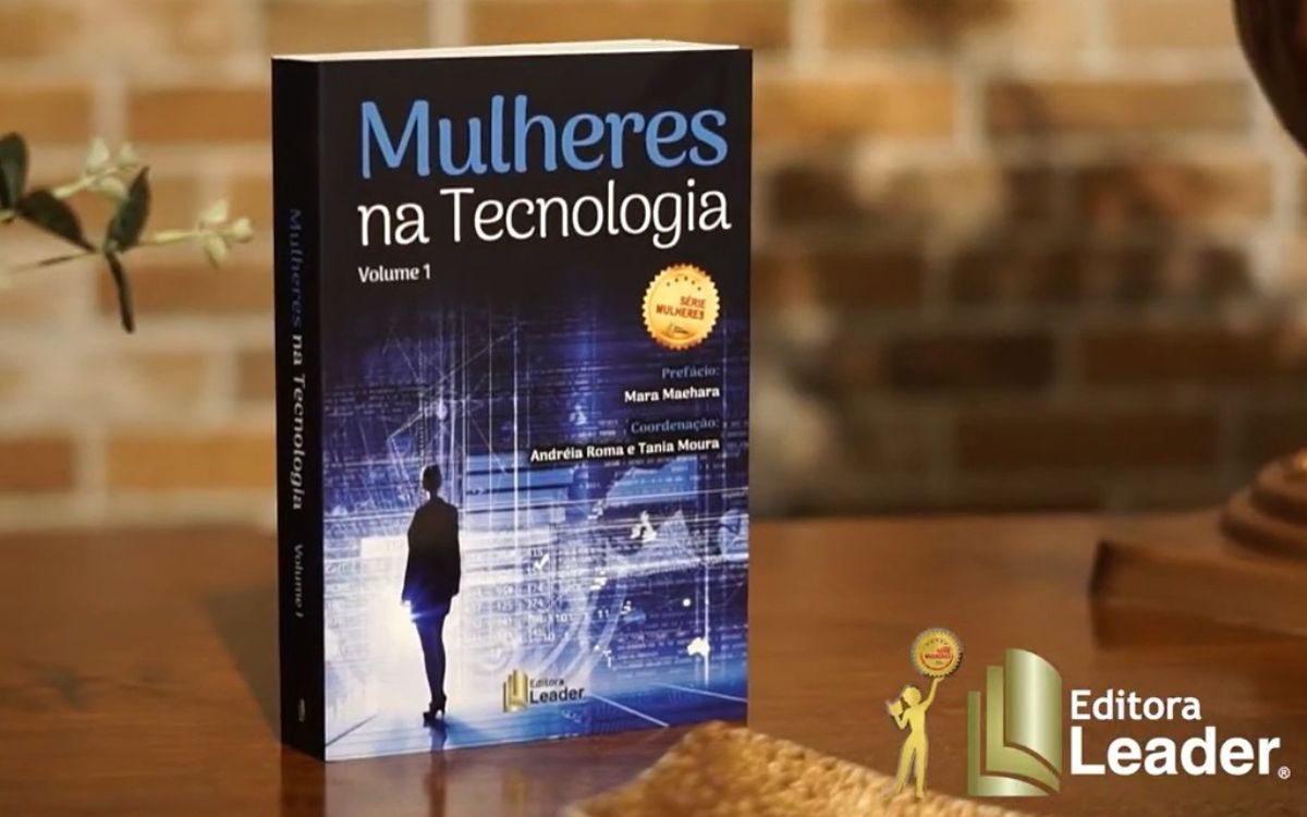 Foto premiacao Mulheres na Tecnologia vol. I