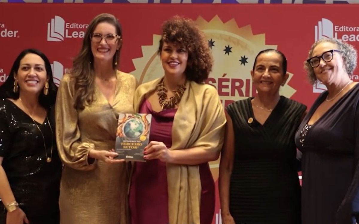 Foto Premiação do livro Mulheres no Terceiro Setor - Vol. I