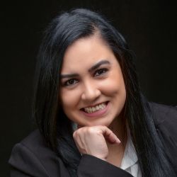 Adriana de Paula Machado