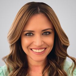Barbara Thomaz