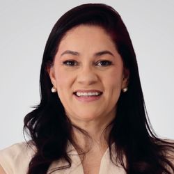 Cássia Costa